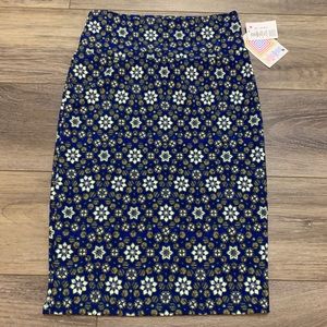 •LulaRoe• Cassie skirt -NWT-